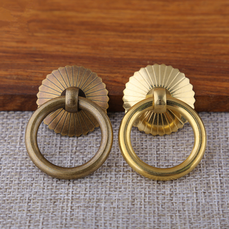 Vintage Brass Cabinet Ring Kno - Furniture Hardware Pulls recension och pris