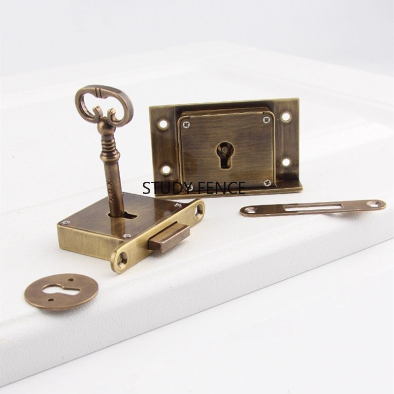 1PC Antique Metal Drawer Lock  - Furniture Hardware Brass recension och pris